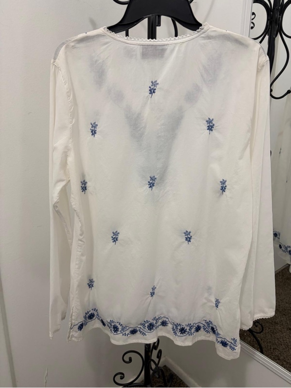 NorthStyle White Tunic with Blue Floral Embroidery - Picture 3 of 6